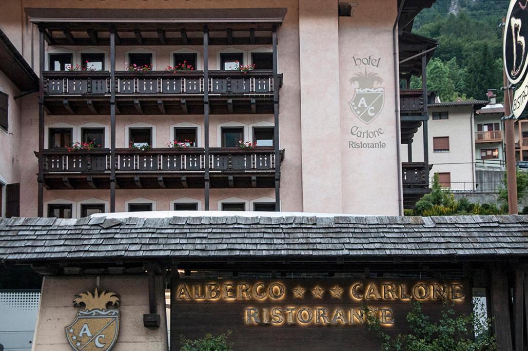 Hotel Carlone Breguzzo Luaran gambar